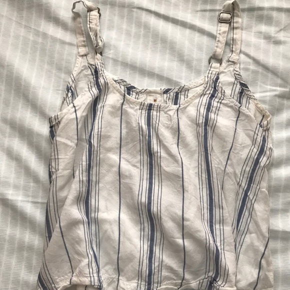 Hollister Tank - Picture 2 of 4